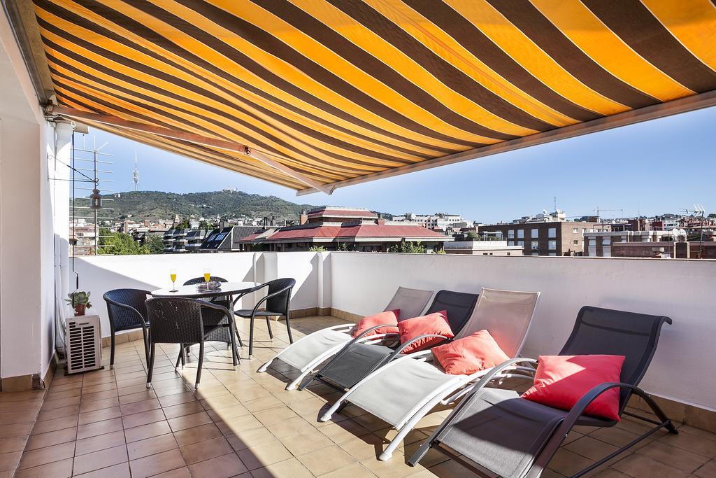 شقة Sarria Attic برشلونة الغرفة الصورة