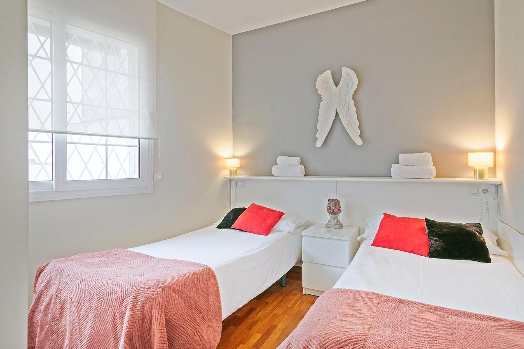 شقة Sarria Attic برشلونة المظهر الخارجي الصورة